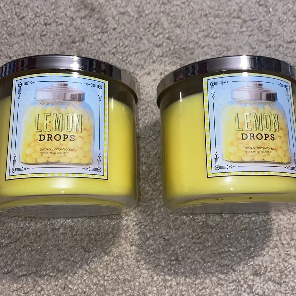 Bath and‎ Body Works lemon drops candles 2x